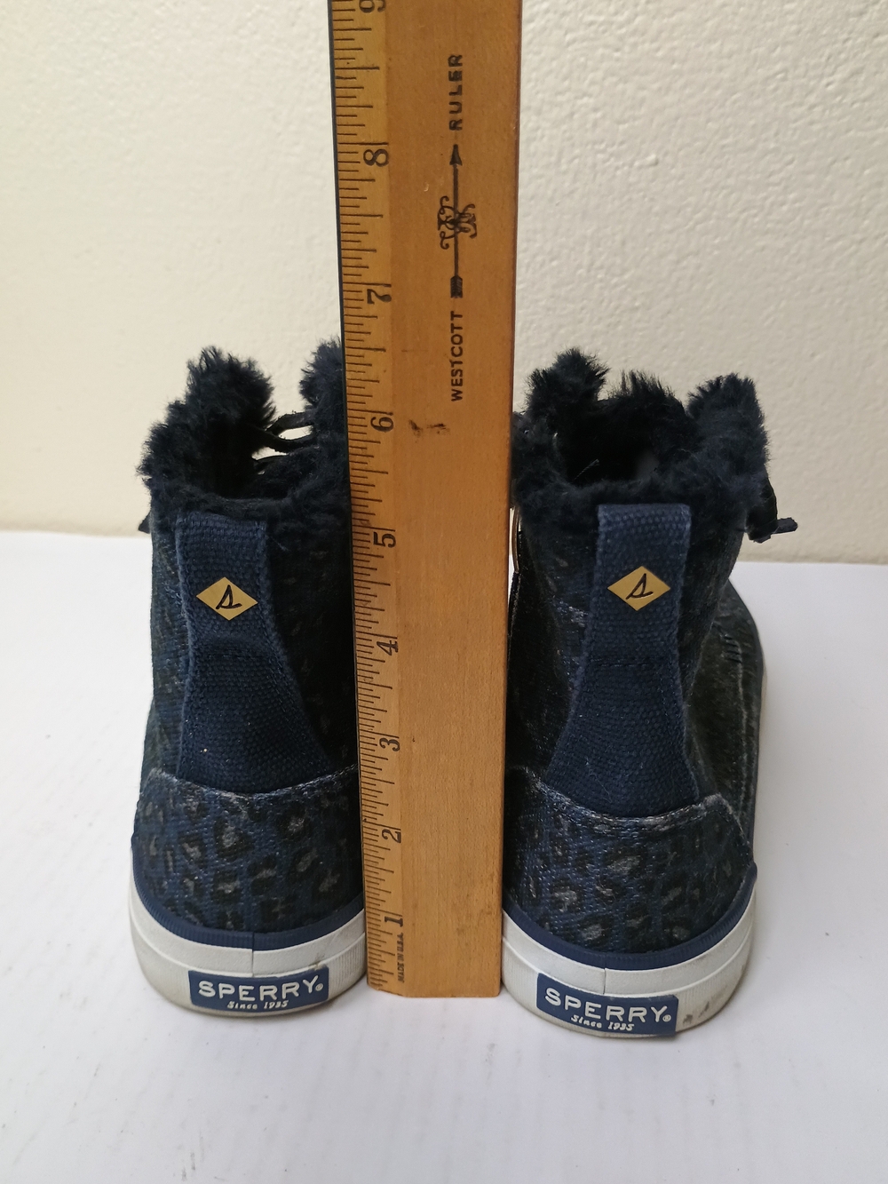 Sperry Top-Sider Crest 8.5M Blue Gold Leopard-Print Faux Fur High-Top Sneakers - Picture 9 of 14
